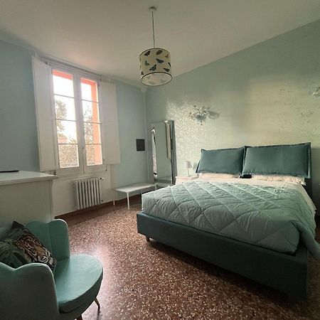 Апартаменти Saragozza Flat & Secret Garden Болонья Екстер'єр фото