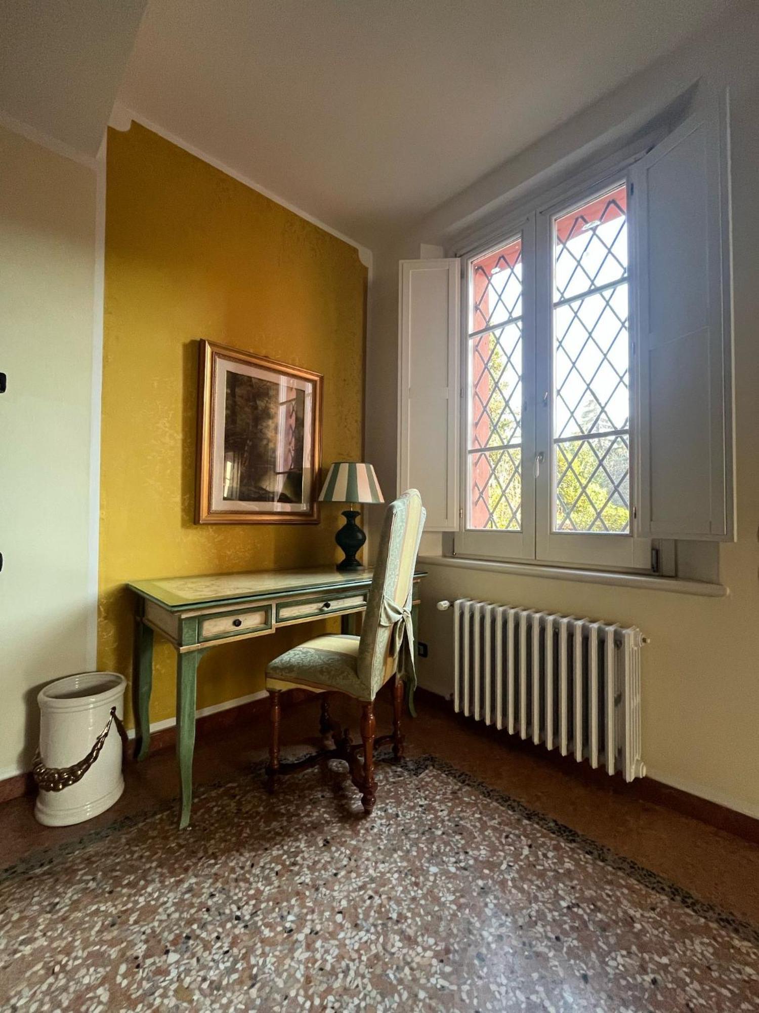 Апартаменти Saragozza Flat & Secret Garden Болонья Екстер'єр фото